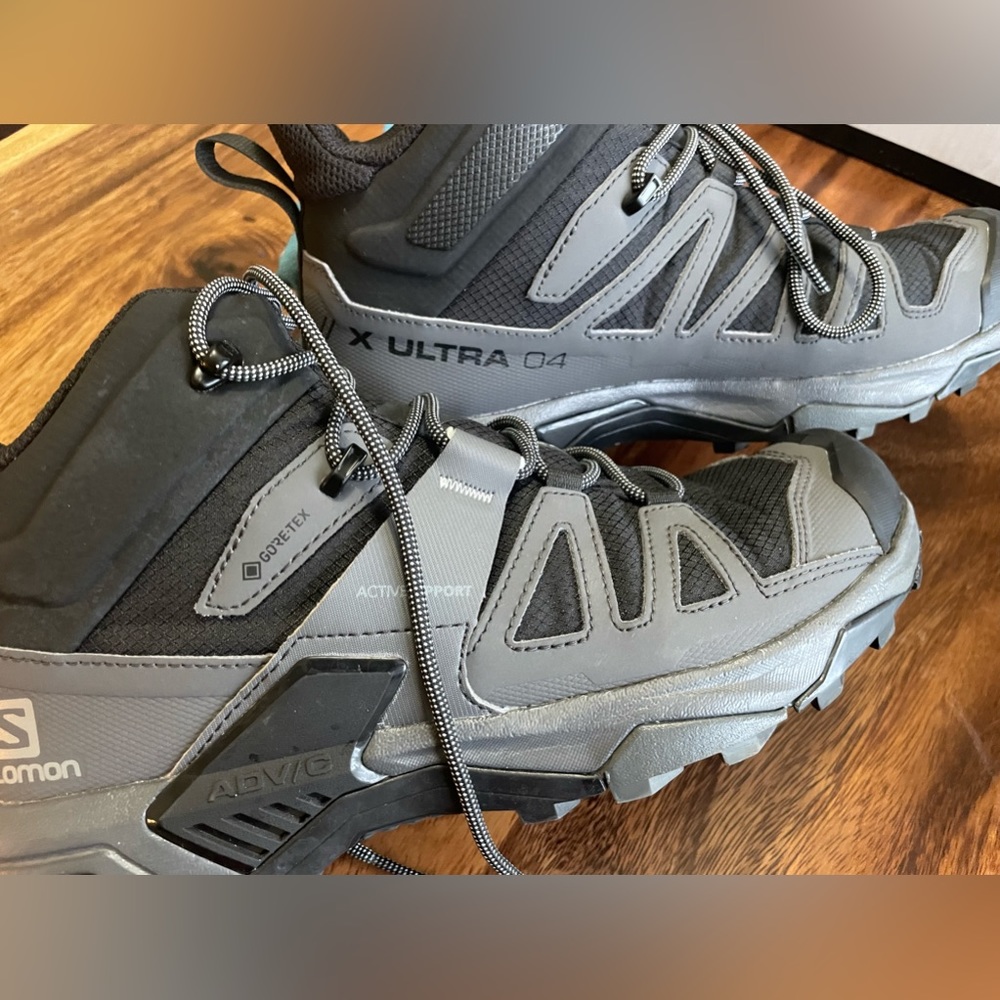 Salomon X Ultra 4 Mid GORE-TEX Hiking Boots - Men's